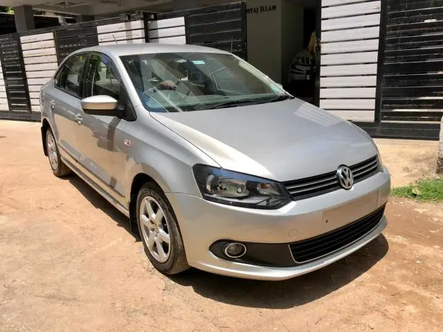 Volkswagen Vento 1.5 TDI Highline 2013