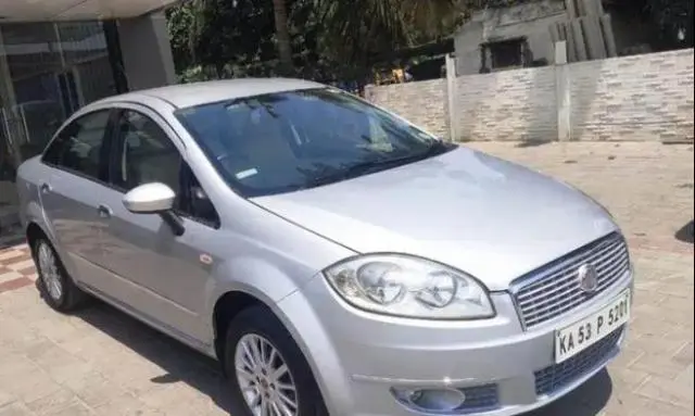 Fiat Linea EMOTION 1.4 2010