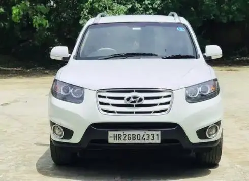 Hyundai Santa Fe 4WD AT 2012