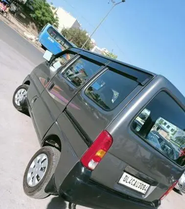 Maruti Suzuki EECO 5 STR With A/C+HTR CNG 2015