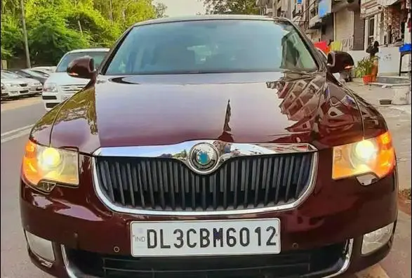 SKODA SUPERB Elegance 1.8 TSI AT 2010