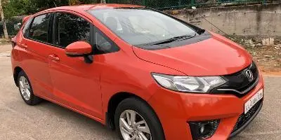 Honda Jazz V i-VTEC 2016