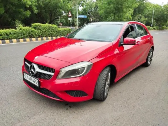 Mercedes-Benz A-Class A180 SPORT PETROL 2013