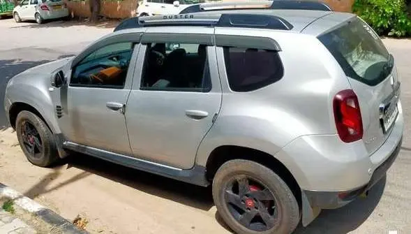 Renault Duster 110 PS RXZ 4x4 Diesel MT 2014