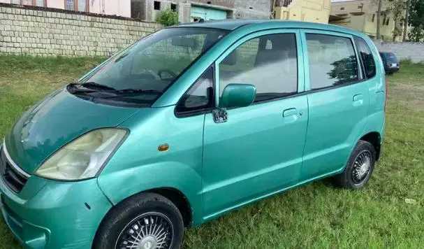 Maruti Suzuki Zen Estilo LXi 2009