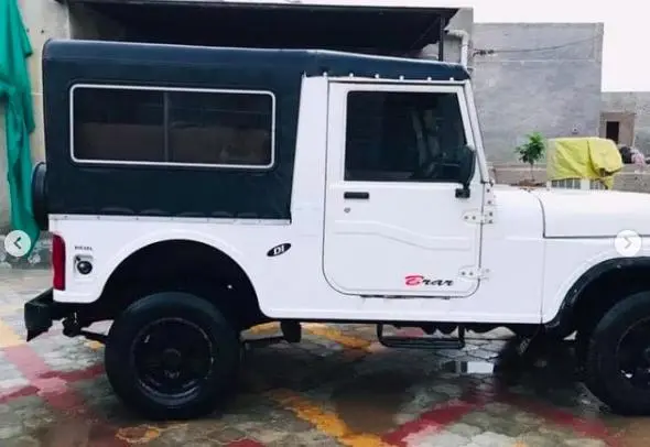 Mahindra Jeep 4X4 2000