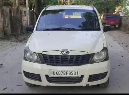 Mahindra Quanto C4 2014