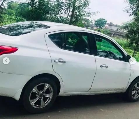 Nissan Sunny XV DIESEL 2012