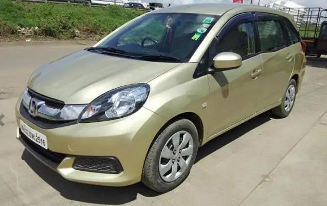 Honda Mobilio S i-VTEC 2015