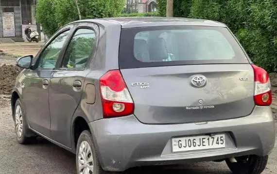 Toyota Etios GD 2015