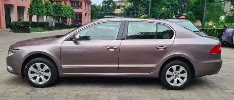 SKODA SUPERB Elegance 1.8 TSI MT 2010