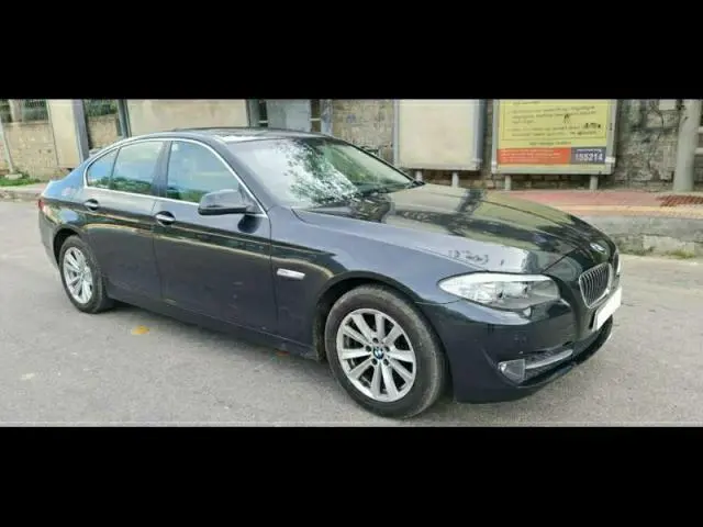 BMW 5 Series 520D LUXURY LINE 2013