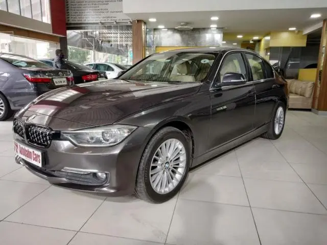 BMW 3 Series 320 D HIGHLINE 2013