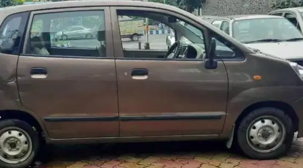 Maruti Suzuki Zen Estilo LXi 2009