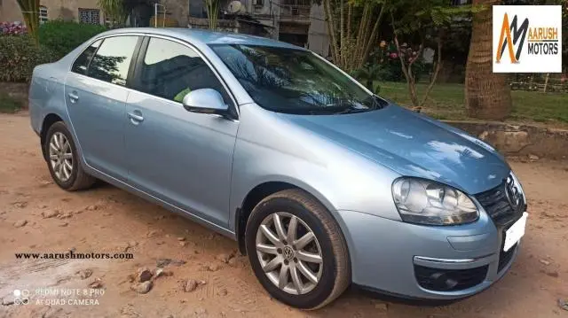 Volkswagen Jetta 1.9 Highline TDI 2011