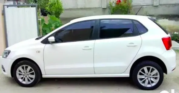 Volkswagen Polo Highline 1.2L (P) 2015