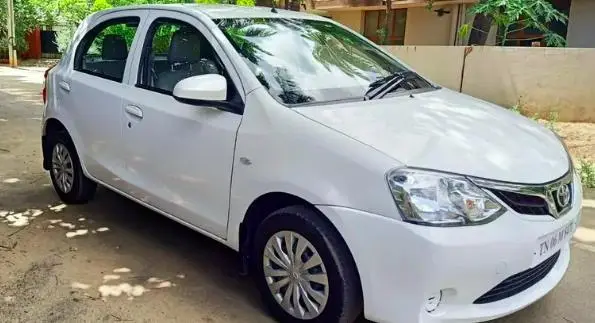 Toyota Etios Liva G 2015
