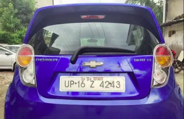 Chevrolet Beat LT OPT PETROL 2010