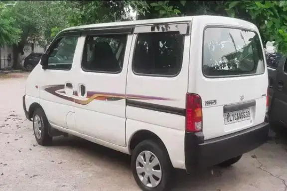 Maruti Suzuki Eeco 5 STR AC CNG 2012