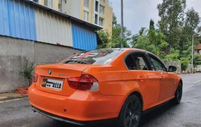 BMW 3 Series 320d 2011