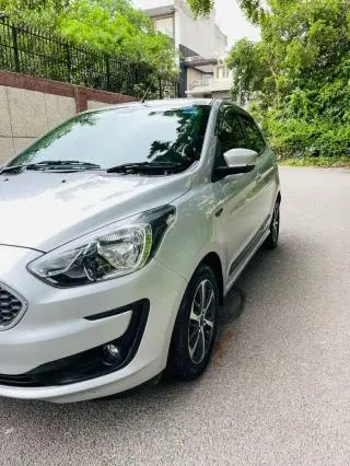 Ford Figo Titanium 1.2 Ti-VCT BS6 2021