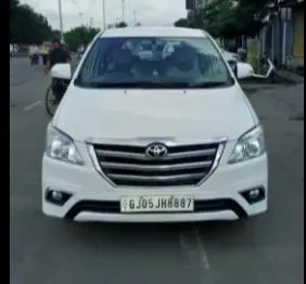 Toyota Innova 2.5 V 8 STR 2014