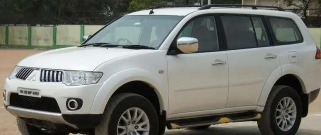 Mitsubishi Pajero Sport 2.5 MT 2012