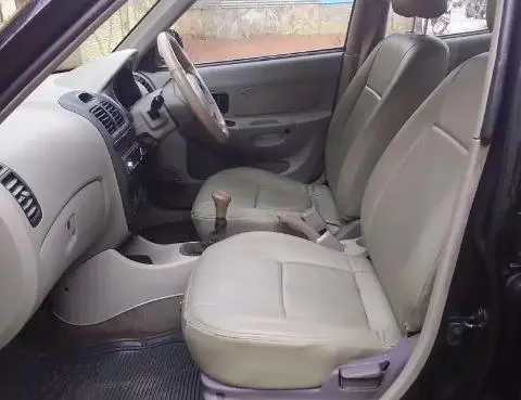 Hyundai Accent GLS 2005