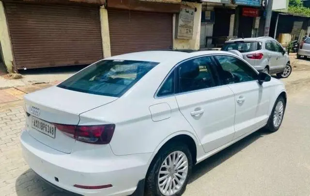 Audi A3 35 TDI Premium Plus + Sunroof 2014