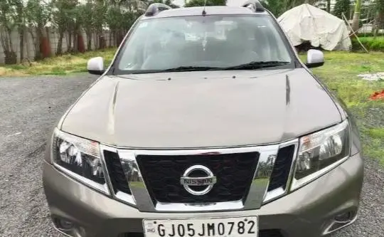 Nissan Terrano XL D PLUS 2015