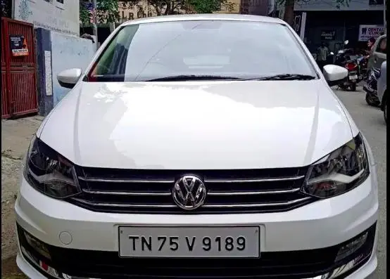 Volkswagen Vento 1.5 TDI Highline AT 2015