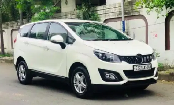 Mahindra Marazzo M6 7 STR 2018