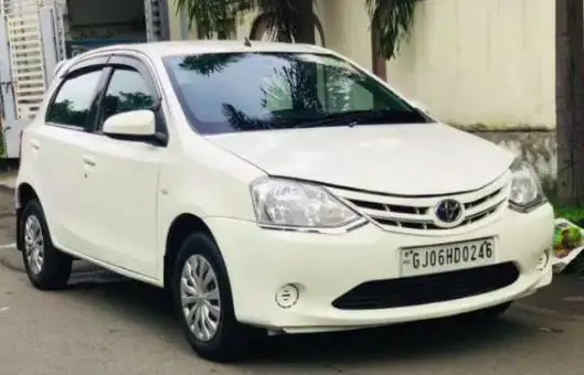 Toyota Etios Liva G 2013