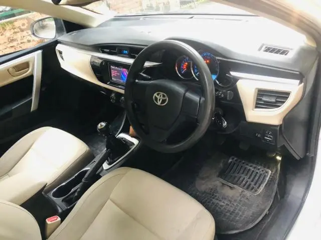 Toyota Etios Liva G 2013
