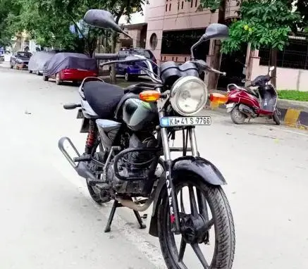 Bajaj Platina 100cc 2011