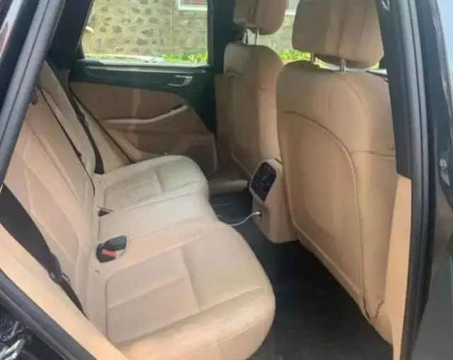 Porsche Macan 2.0 L Petrol 2018