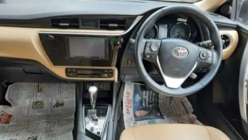 Toyota Corolla Altis 1.8 VL AT 2017