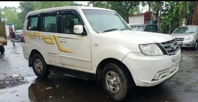 Tata Sumo Grande GX 2013