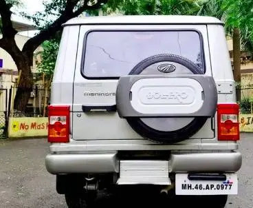 Mahindra Bolero SLE 2015