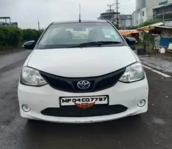 Toyota Etios Liva V 2016