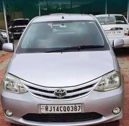 Toyota Etios Liva VX 2012