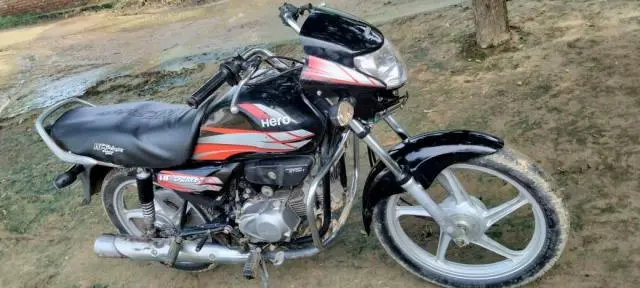 Hero HF Deluxe 100cc 2015