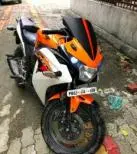 Honda CBR 150R 150cc 2013