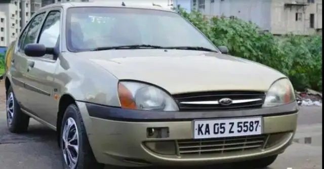 Ford Ikon 1.6 ZXI 2001