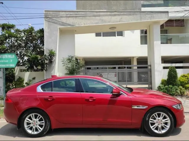 Jaguar XE Portfolio Diesel 2017