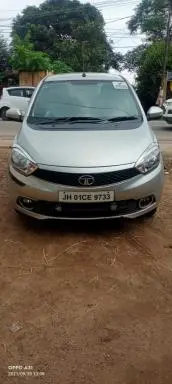 Tata Tiago Revotron XZ 2016