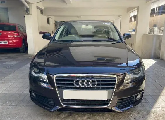 Audi A4 2.0 TDI MULTITRONIC 2011