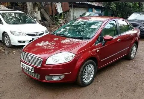 Fiat Linea Emotion 1.3 2012