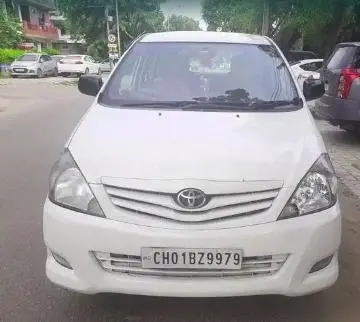 Toyota Innova 2.0 G2 2010