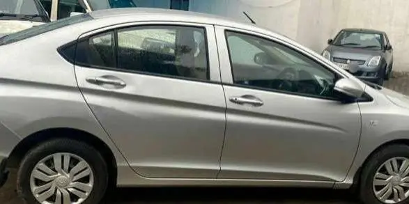 Honda City E i-VTEC 2015